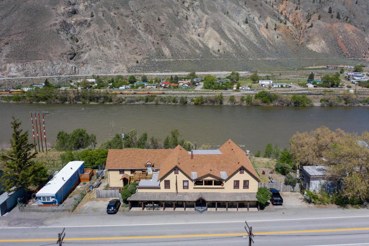 The Inn At Spences Bridge Esterno foto